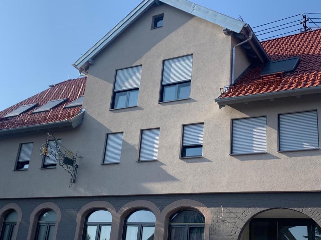 Gaestehaus Hirsch 93 Straubenhardt Εξωτερικό φωτογραφία